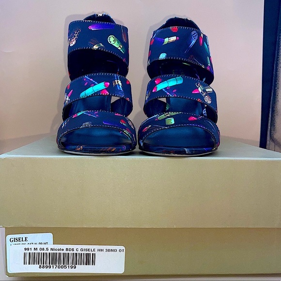 Nicole Miller~Giselle Lipstick Print Heels 💄 - Picture 10 of 10